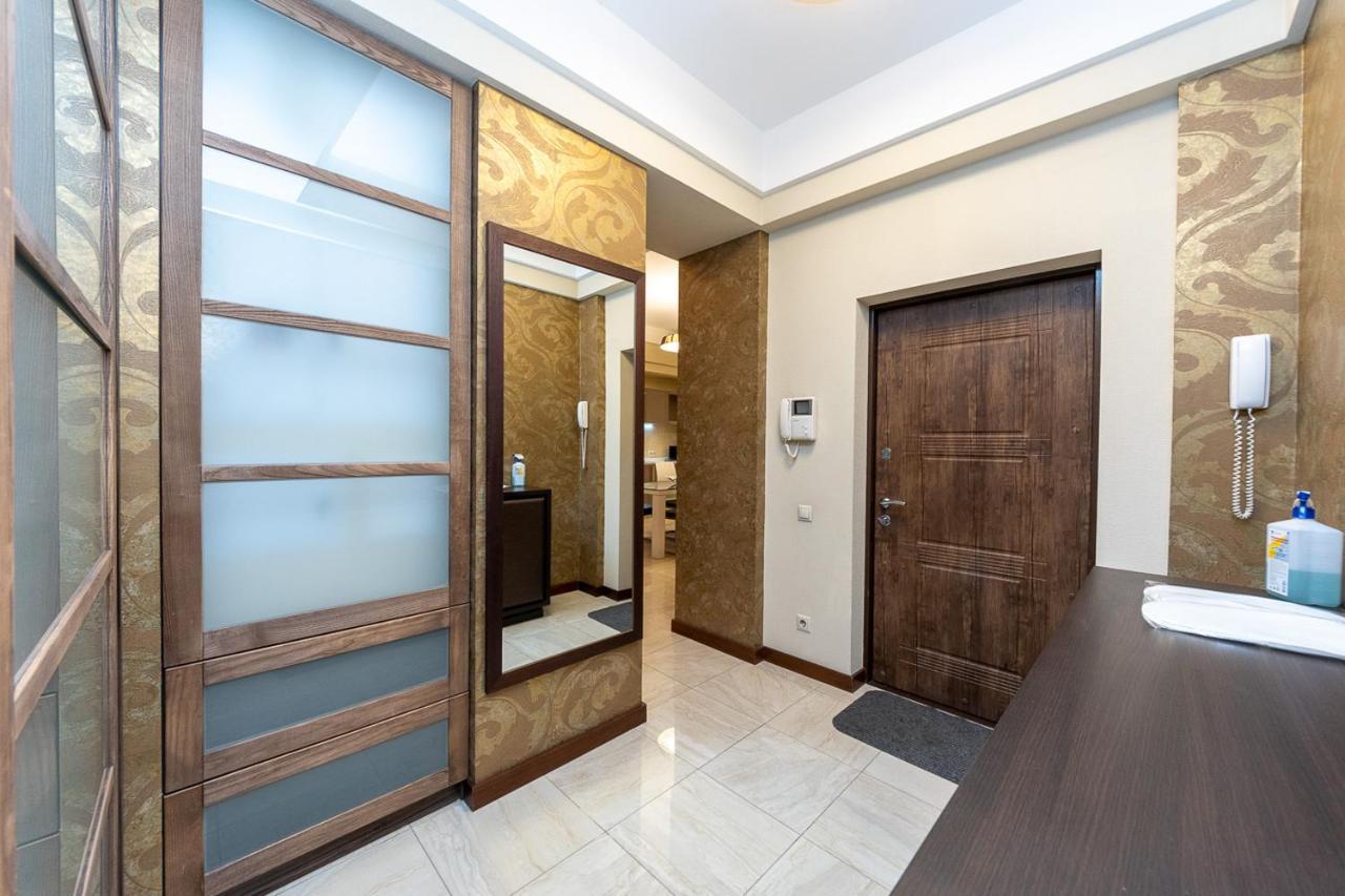 Apartments On Besarabka Kijów Zewnętrze zdjęcie