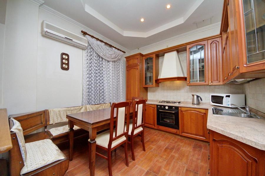 Apartments On Besarabka Kijów Zewnętrze zdjęcie
