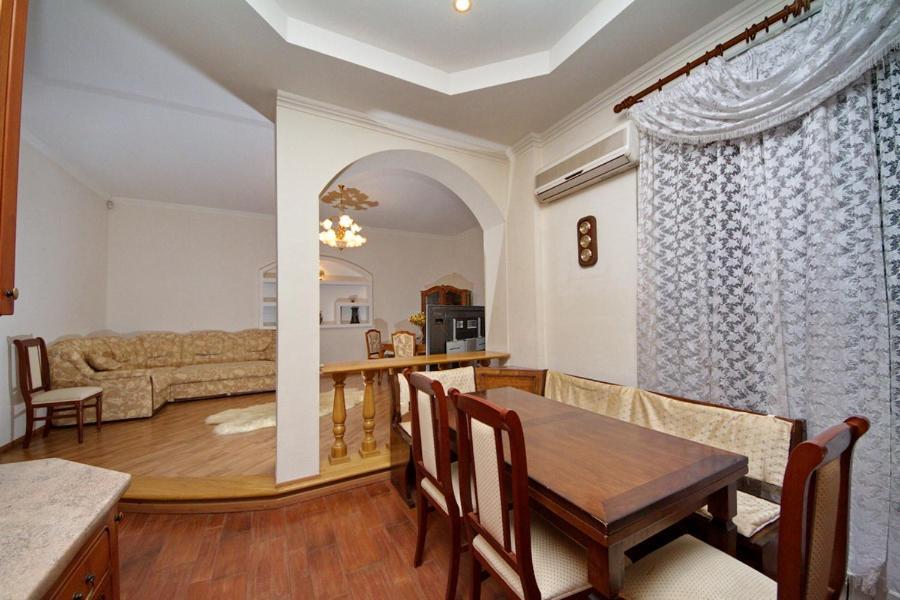 Apartments On Besarabka Kijów Zewnętrze zdjęcie
