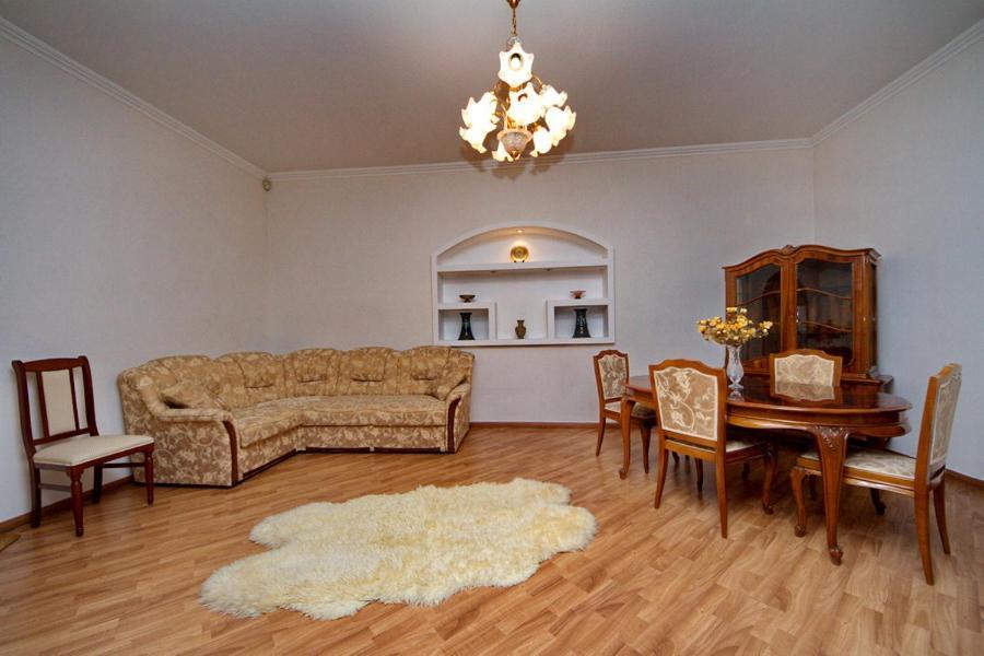 Apartments On Besarabka Kijów Zewnętrze zdjęcie